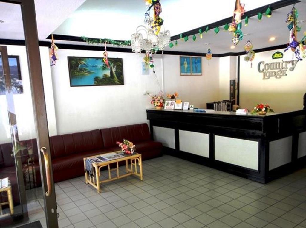 Country Lodge Resort Бринчанг Екстериор снимка